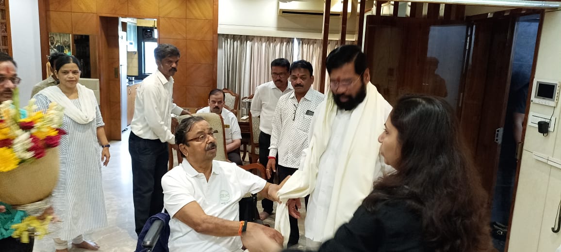 Chief Minister Eknath Shinde meets Shiv Sena MP Gajanan Kirtikar