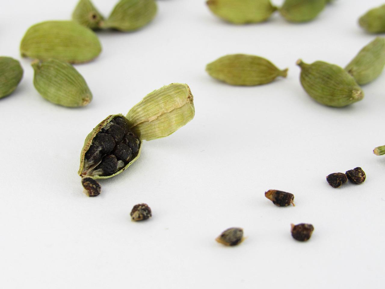 benefits of cardamom