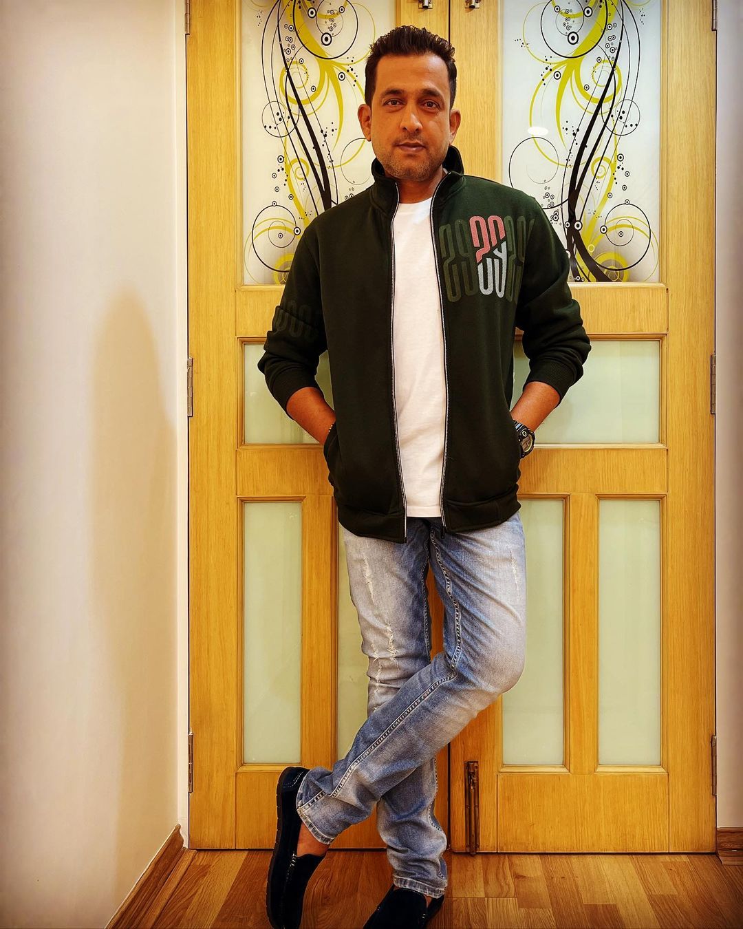 actor prasad oak prasad oak new look