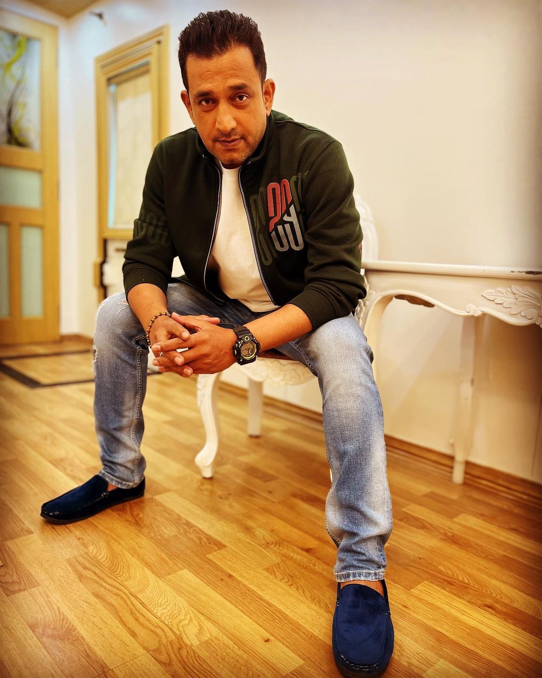 actor prasad oak prasad oak new look