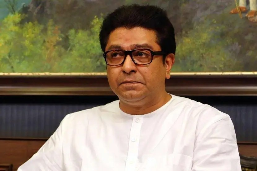 ६. बाळासाहेबांच्या मनात काय चाललं होतं हे मला जाणवत होतं. राजकारणात अशा गोष्टी सांगितलेल्या लोकांना पटत नाहीत किंवा पचत नाहीत. मात्र, तेव्हाही माझ्या मनात कधीही शिवसेनेचा प्रमुख व्हावं, अध्यक्ष व्हावं असं वाटत नव्हतं - राज ठाकरे