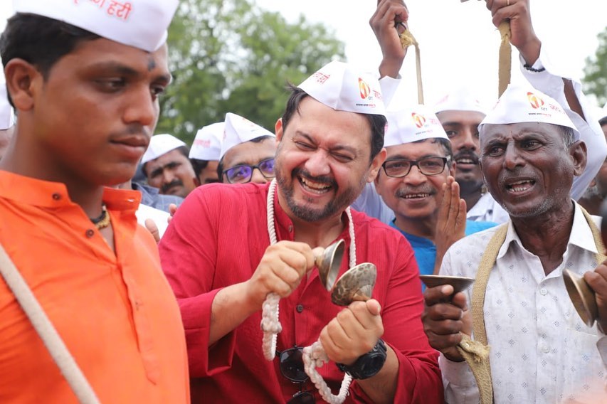 swapnil joshi Wari Photos