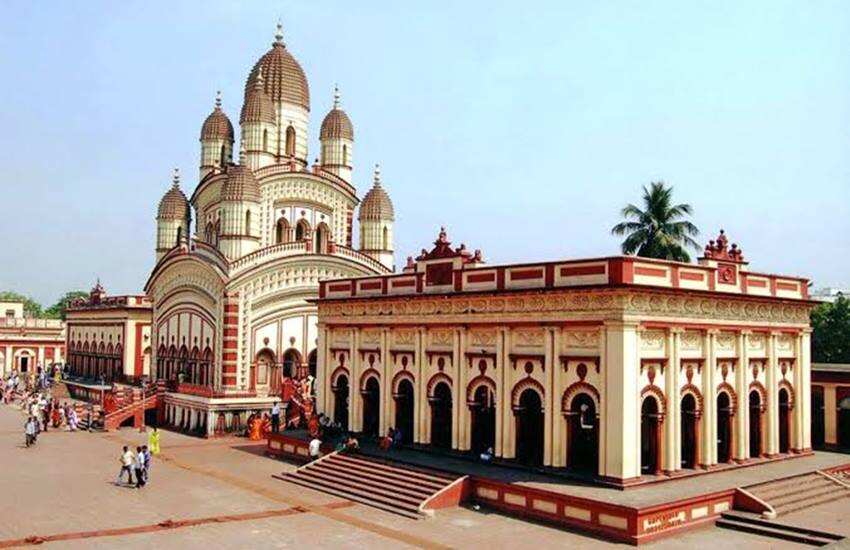 Temples give non-vegetarian food as prasad