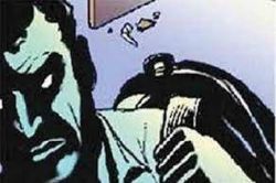 स्वस्तात सोने देण्याच्या आमिषाने ज्येष्ठ महिलेचे दागिने लंपास; कात्रज भागातील घटना