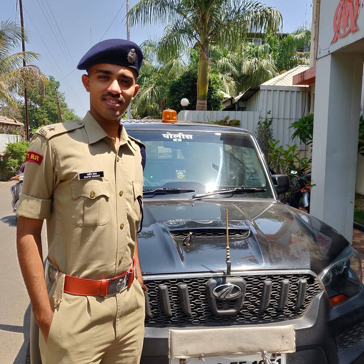 २०१८ च्या UPSC नागरी सेवा परीक्षेत सफीन हसनने ५७० वा क्रमांक मिळविला होता.