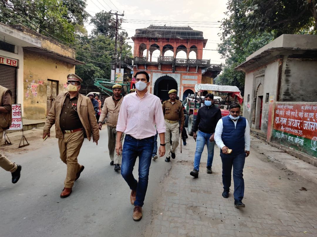 आयएएस होण्याच्या त्यांची जिद्द असल्याने त्यांनी पुन्हा एकदा परीक्षेला बसण्याचा निर्णय घेतला. यावेळी त्यांना आयएएस मिळाले.