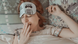 झोपण्याची पद्धत सांगते तुमचा स्वभाव