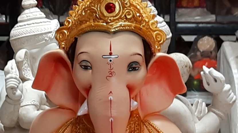 परंतु, पेट्रोल, डिझेल दर कडाडल्याने याचा थेट फटका गणेश भक्तांना बसला आहे.