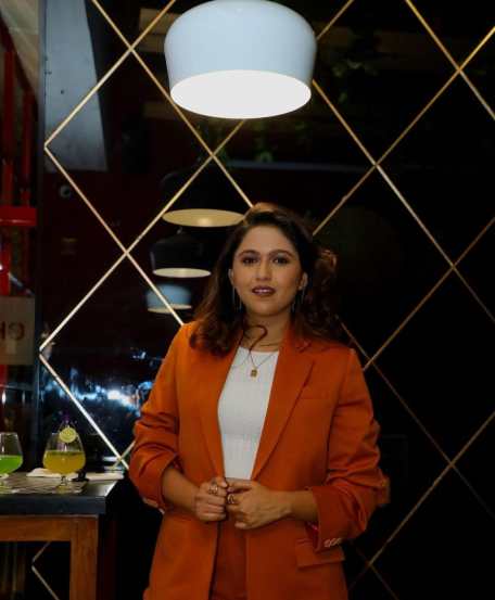 अभिनेत्री गौतमी देशपांडे ही मराठी मनोरंजन सृष्टीतील एक ग्लॅमरस अभिनेत्री म्हणून ओळखली जाते.