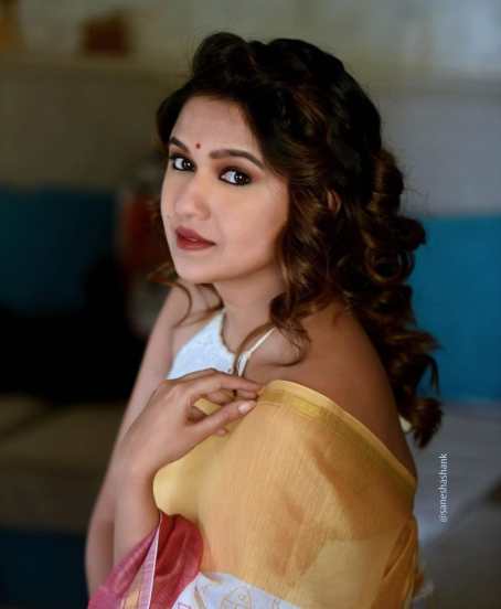 गौतमी वरचेवर नवीन नवीन लूक्समध्ये फोटोशूट करत असते.