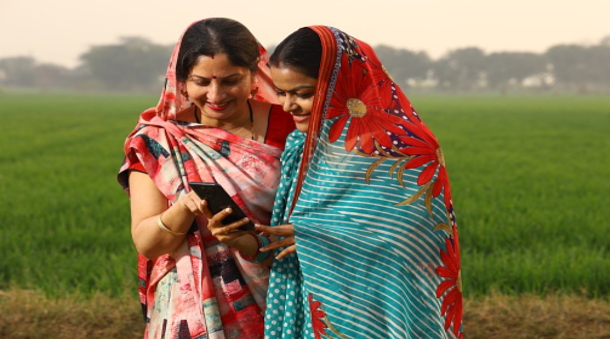 तुम्ही पीएम किसान सन्मान निधी योजनेचे लाभार्थी असाल, तर ३१ ऑगस्टपर्यंत eKYCचे काम पूर्ण करावे लागले. eKYC पूर्ण करण्यासाठी सरकारकडून शेवटची संधी आहे.