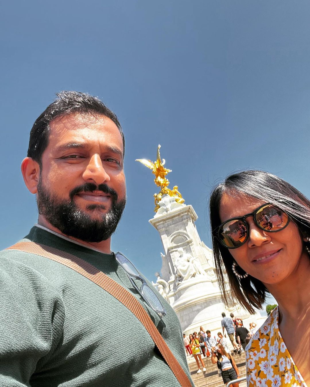 Prasad Oak Manjiri London Vacation Photos