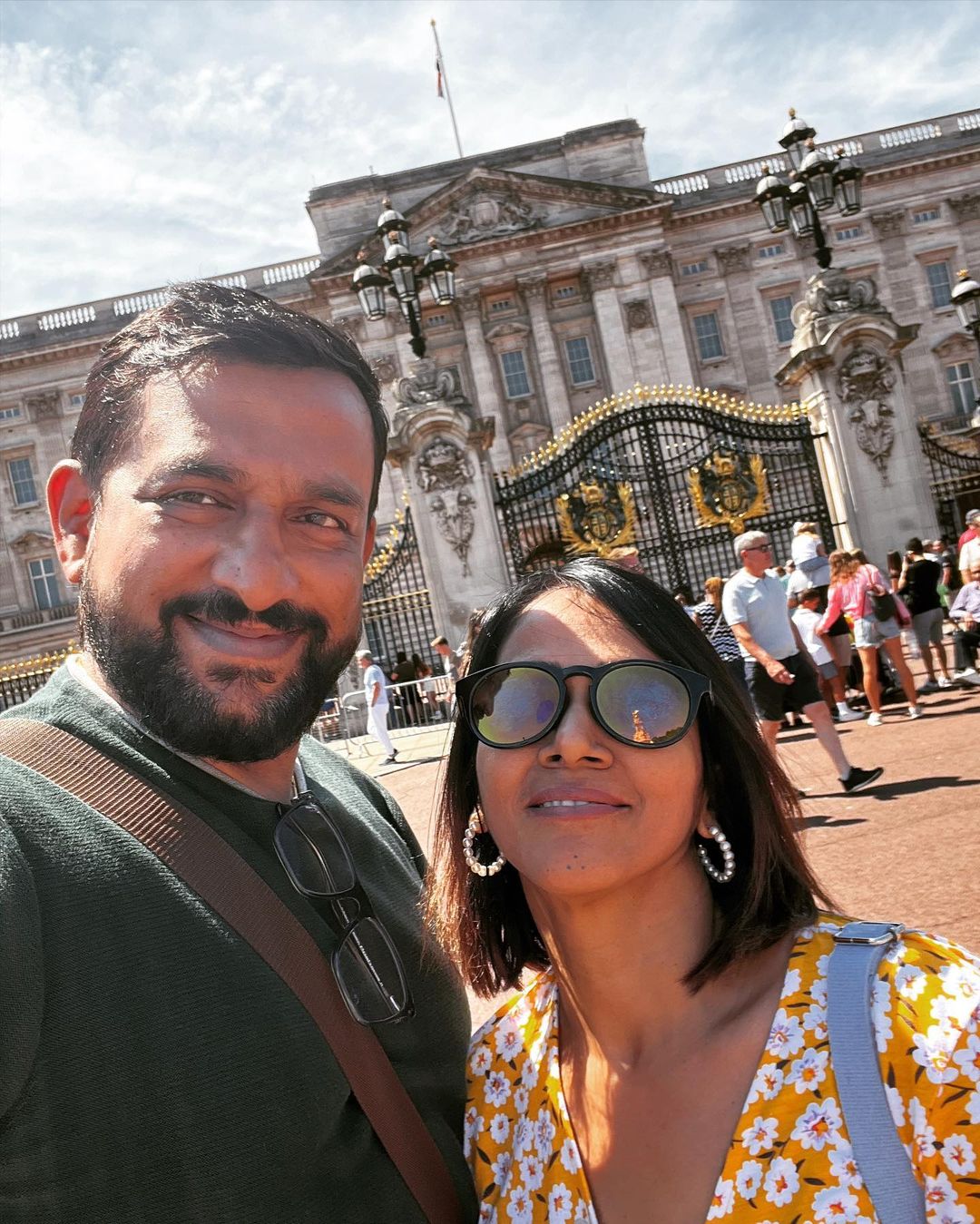 Prasad Oak Manjiri London Vacation Photos