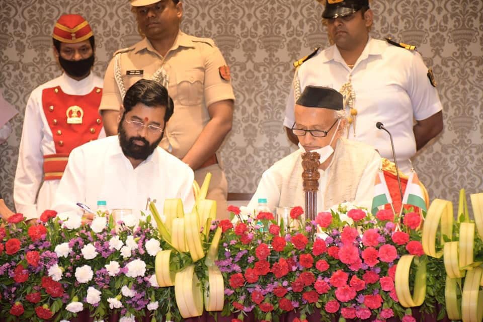 Eknath Shinde Made CM over Devendra Fadnavis by BJP For Legal Advantage in Supreme Court Shinde Group vs Thackeray Group Case