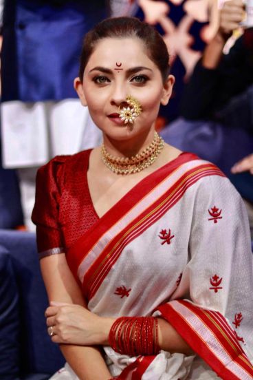 मराठी चित्रपटसृष्टीची ‘अप्सरा’ अर्थातच अभिनेत्री सोनाली कुलकर्णी ही नेहमीच काही ना काही कारणांमुळे चर्चेत असते.