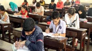 ITI Instructor, Railway recruitment exam simultaneously