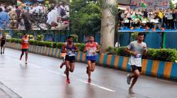 ठाण्यात पार पडली मॅरेथॉन स्पर्धा; पोलिसांसह नागरिकांचा उत्सर्फूत प्रतिसाद