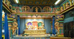 Ganesh Chaturthi 2022: ३५६ वर्षे जुन्या या अद्भूत मंदिरात मुर्ती अनेकवेळा समुद्रात फेकल्यानंतरही परतून येत होती…