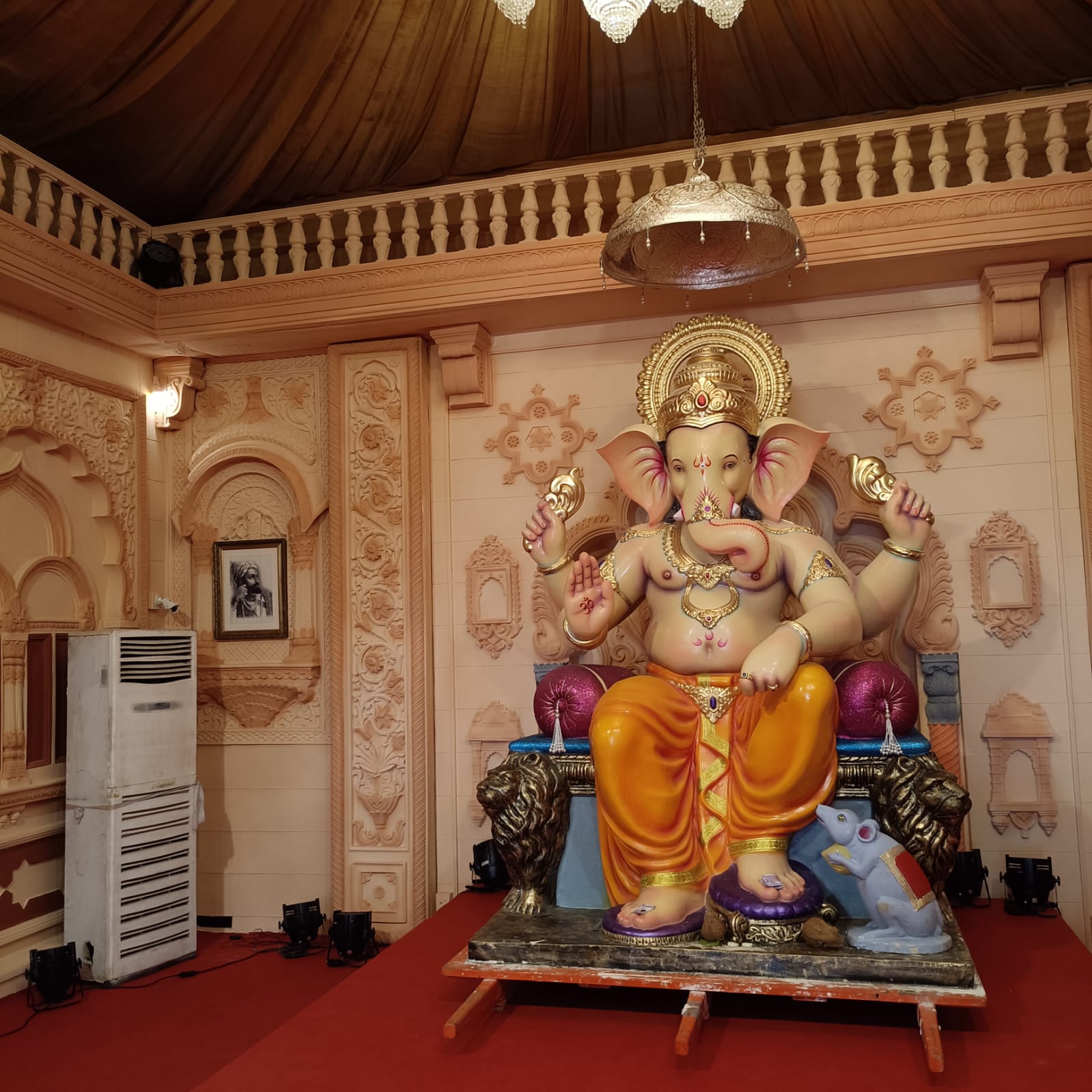 Famous Ganpati In Mumbai Lalbaug