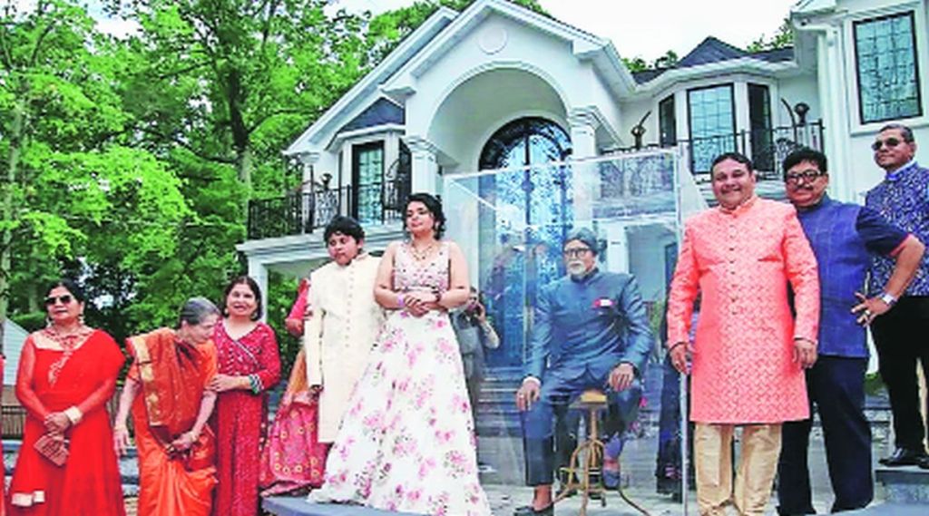 dv amitabh bacchan statue