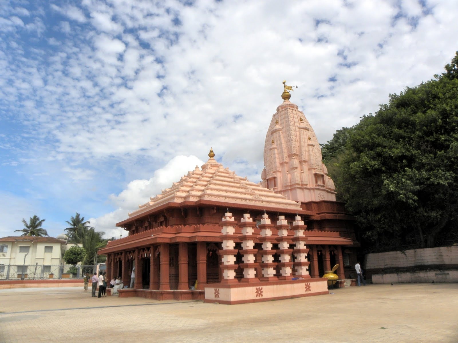visit these famous Ganesha temples