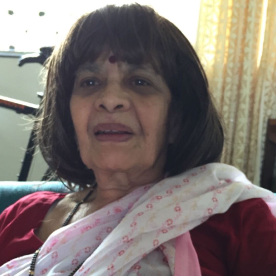 medha manjrekar mother father medha manjrekar 