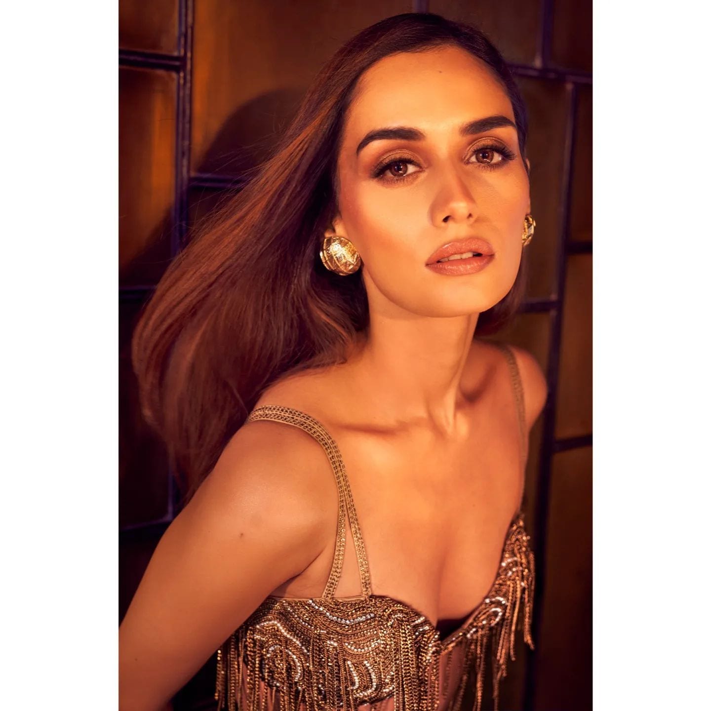 miss world manushi chillar bold photos in monokini 