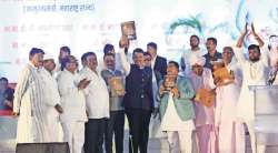 रुद्धिपुरात मराठी भाषा विद्यापीठासाठी सकारात्मक ; महानुभाव संमेलनात देवेंद्र फडणवीस यांचे आश्वासन