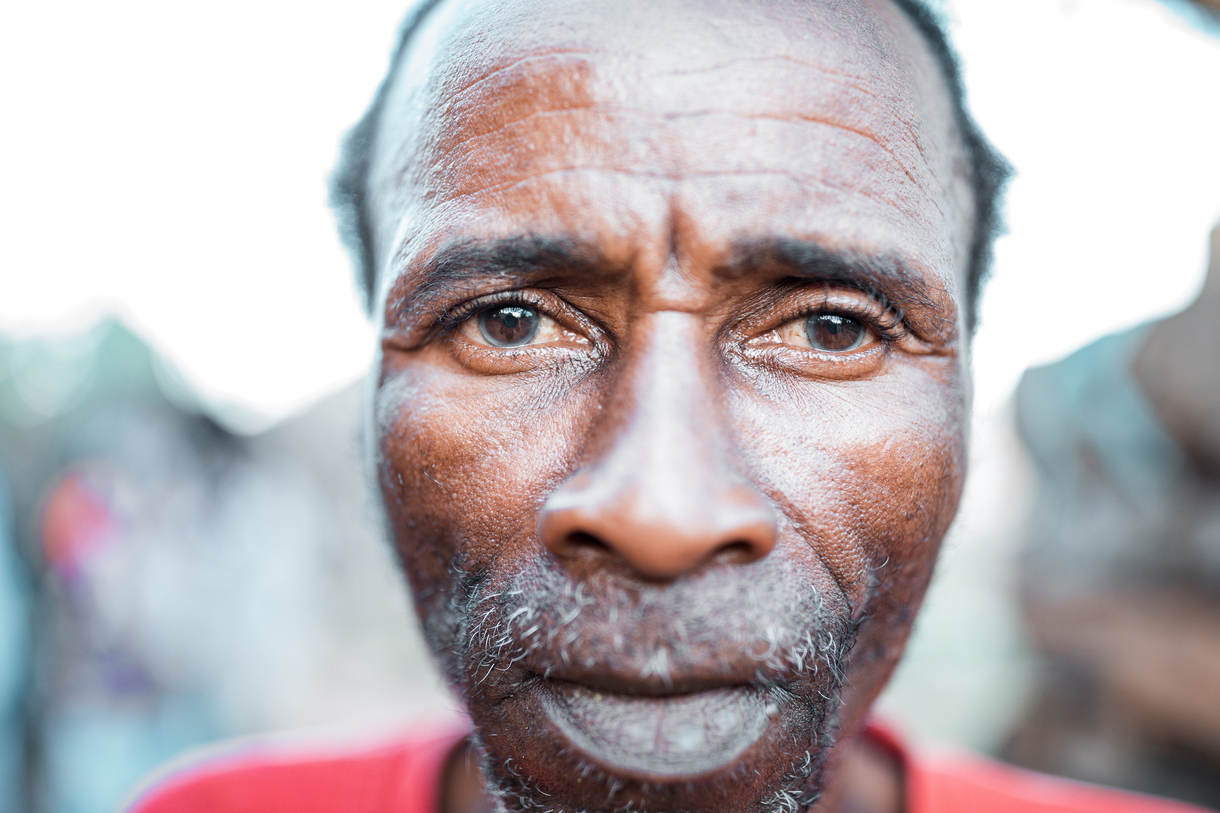 The risk of eye diseases increases after the age of forty