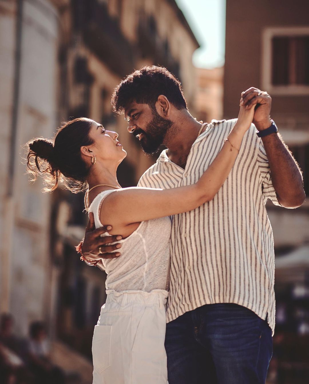 south indian couple nayanthara and vighnesh honeymoon sponsered by netflix