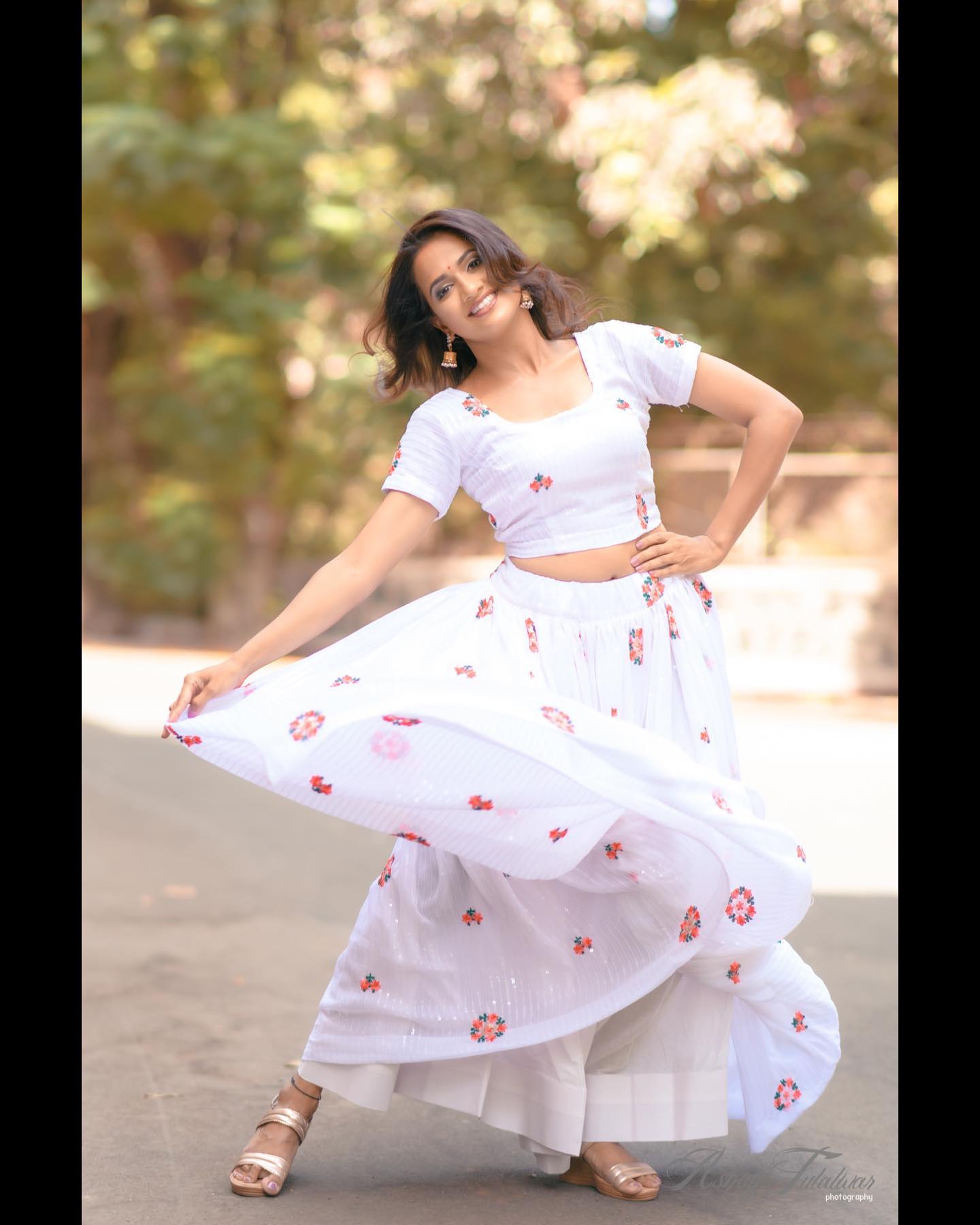 sukh mhanje nakki kay asat fame actress ashwini kasar photoshoot