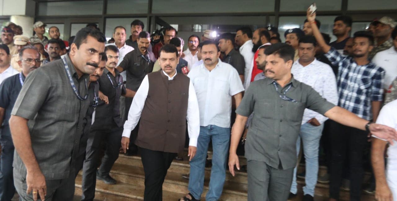 vinayak mete death news car accident