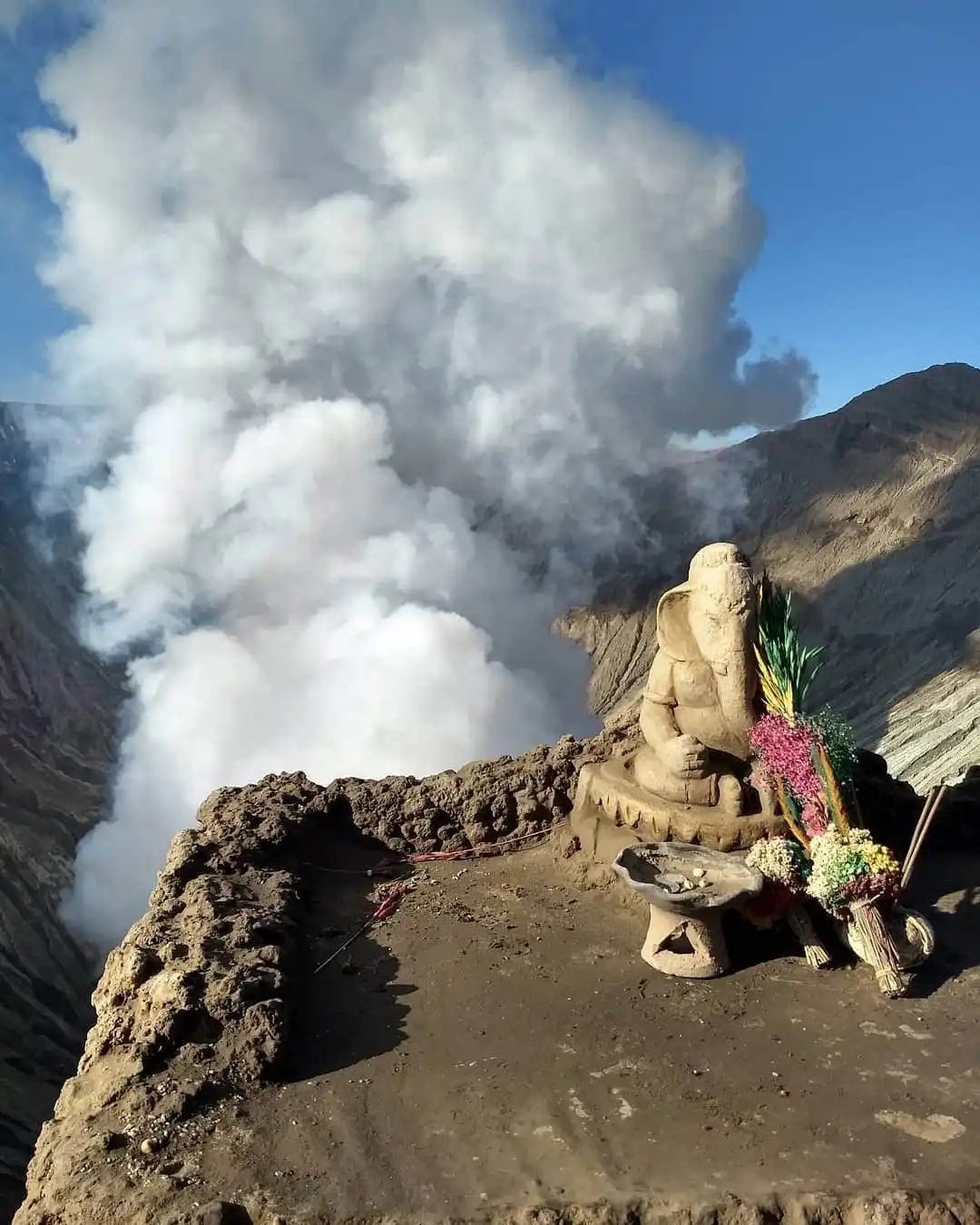 volcano ganesha in indonesia mount bromo 700 years old lord ganpati idol at the top of active volcano