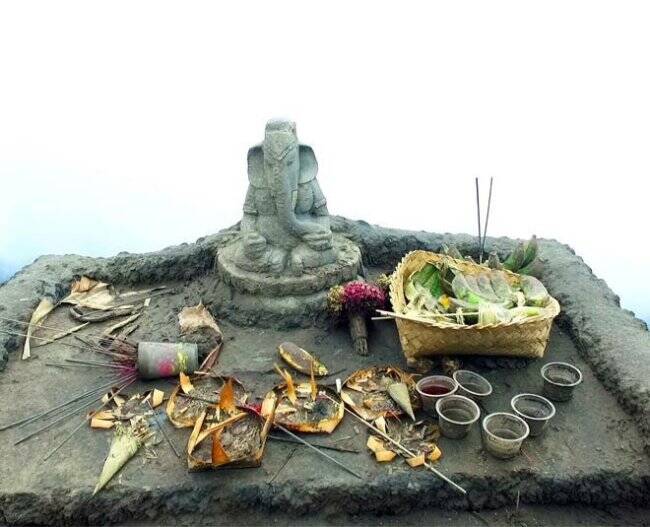 volcano ganesha in indonesia mount bromo 700 years old lord ganpati idol at the top of active volcano