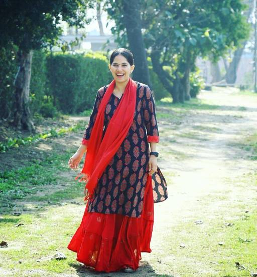 ती तिचे मोटिवेशनल कोट्स तिच्या फॉलोअर्ससोबत शेअर करत असते, जे वाचून प्रत्येकजण त्यातून प्रेरणा घेऊ शकतं. चला अशा काही मोटिवेशनल कोट्स पाहूया: