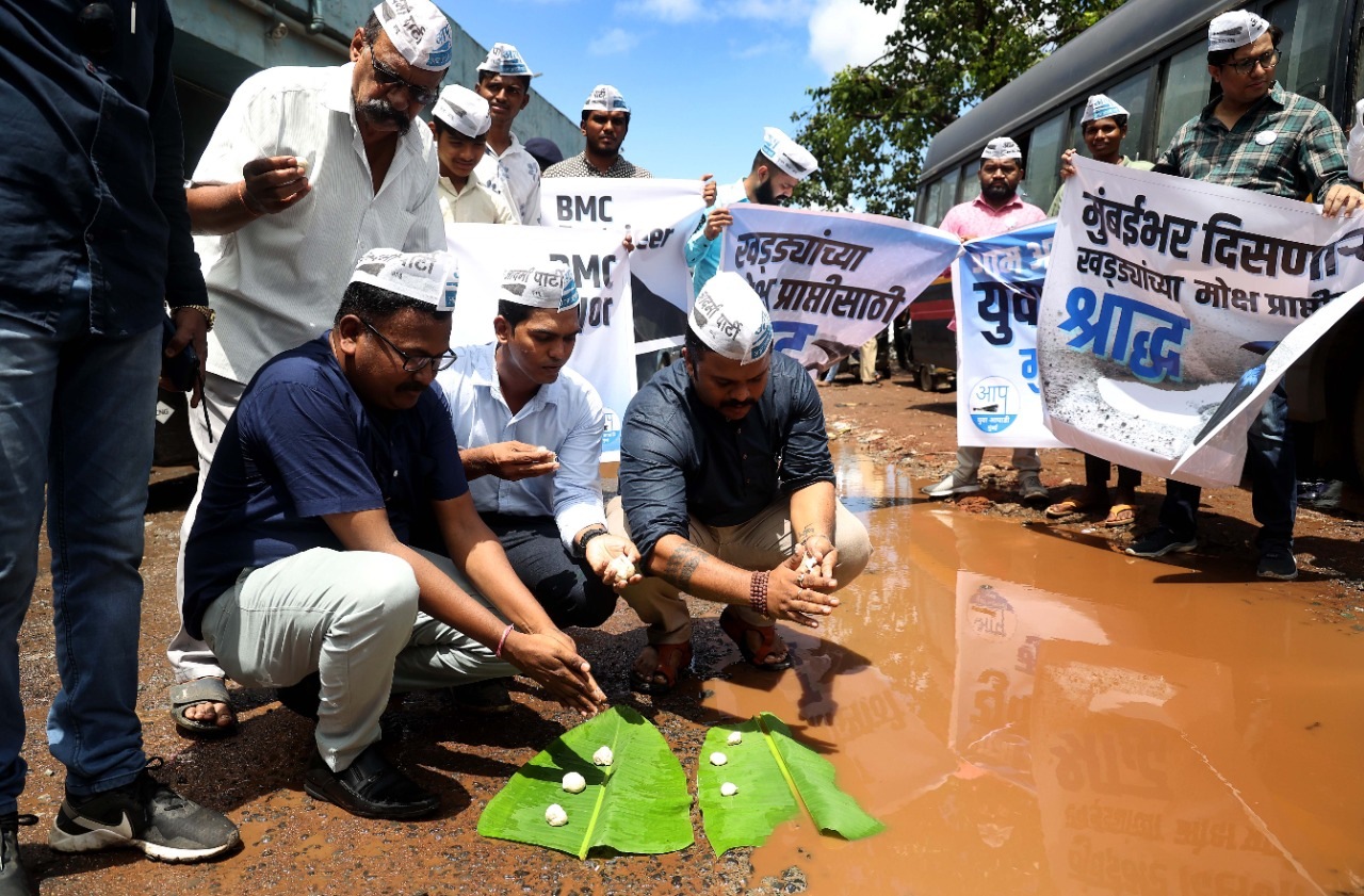 Sarvapitri Amavasya Shraddha By AAP in Mumbai