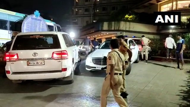 maharashtra cm eknath shinde car number plate 567 auctioned in thane rto for this price