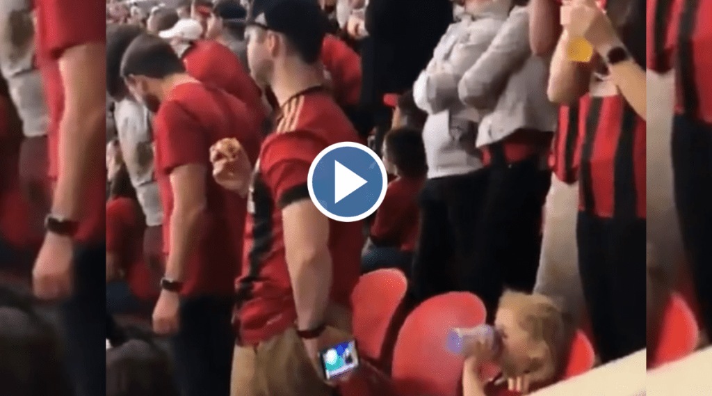 Viral Video father took baby to watch a football game twitter users says give him father of the year award