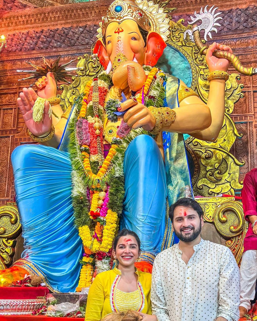 Lalbaugcha Raja 2022 Celebrities Photos
