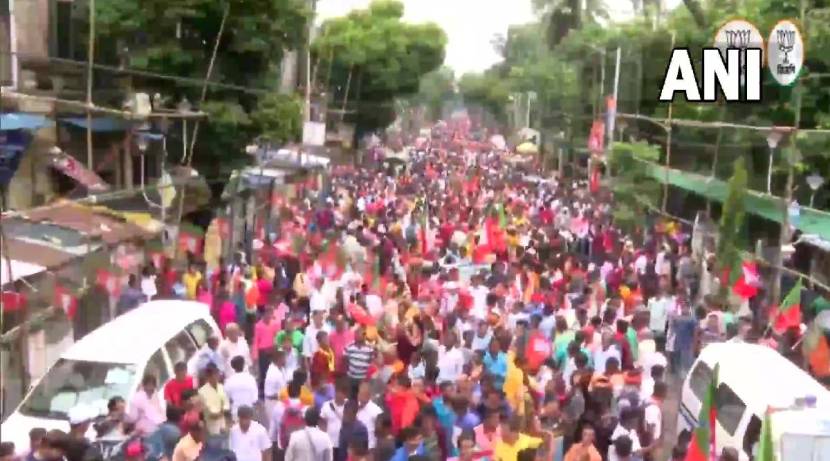 पश्चिम बंगाल सरकार विरोधात भाजपाने आक्रमक पवित्रा धारण केला आहे. ( Photo/ ANI )