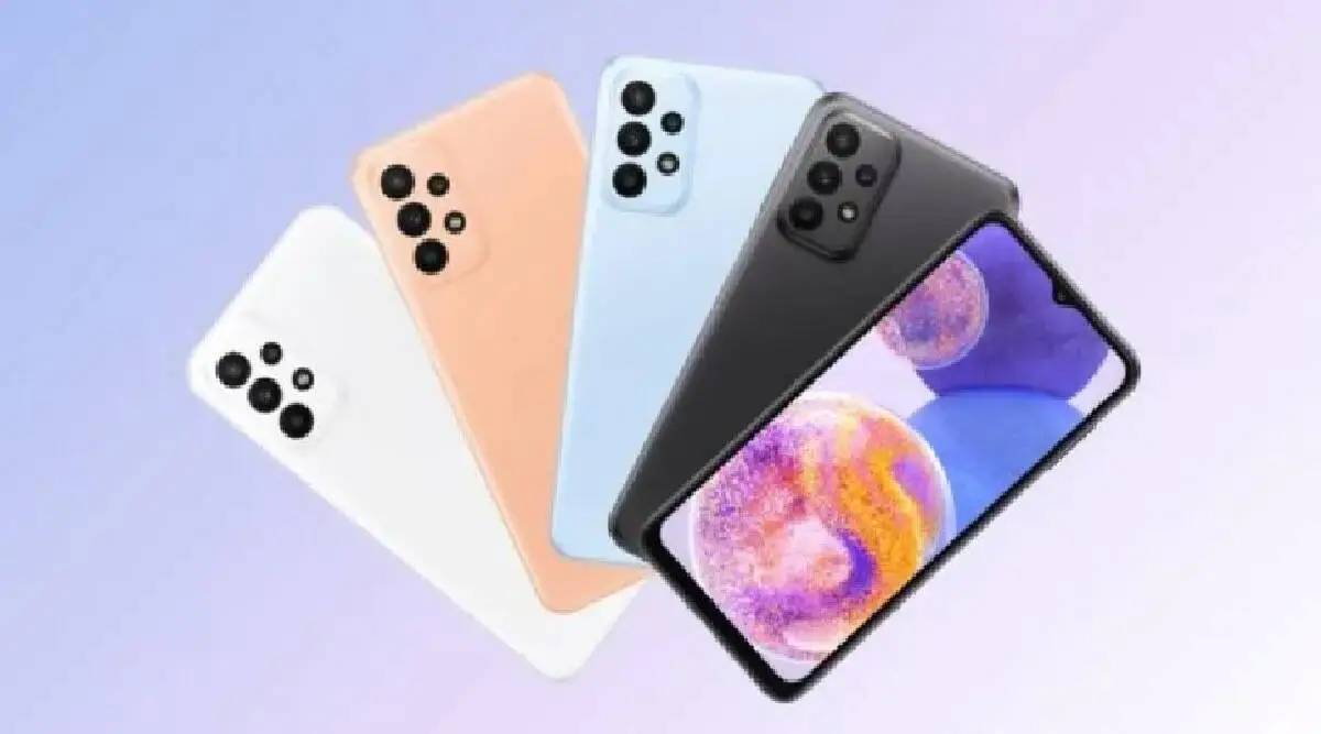Samsung Galaxy M33 5G 8GB + 128GB व्हेरिएंटची लॉन्चिंग किंमत २५,९९९ रुपये आहे, परंतु Amazon वर १५,९९९ रुपयांमध्ये उपलब्ध आहे. म्हणजेच फोनवर १० हजारांची सूट दिली जात आहे. जर तुम्ही जुना स्मार्टफोन एक्सचेंज केलात तर तुम्हाला खूप सूट मिळेल. जर तुम्ही फुल ऑफ मिळवू शकत असाल तर फोनची किंमत ९९९ रुपये असेल. (Photo-Loksatta)