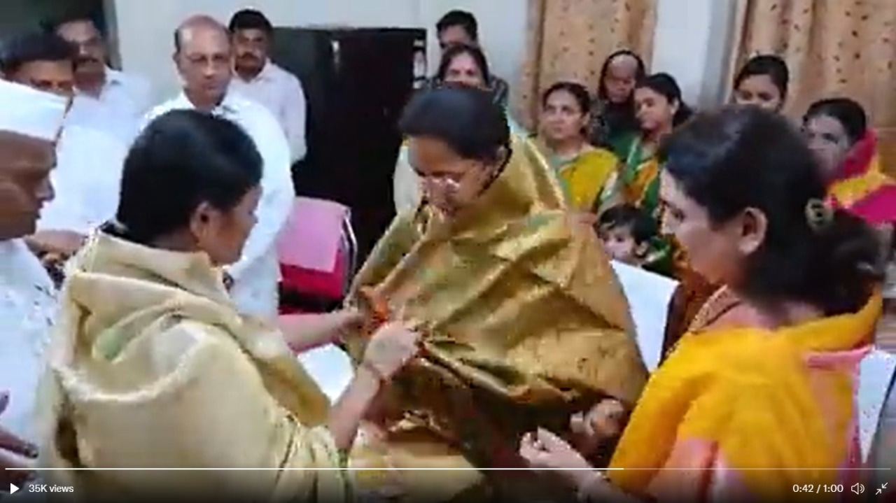 supriya sule
