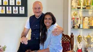 anupam kher
