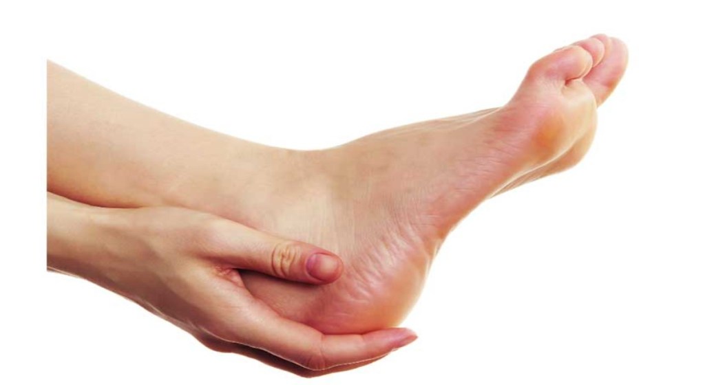 The color of the skin on the feet will tell the level of cholesterol in the body