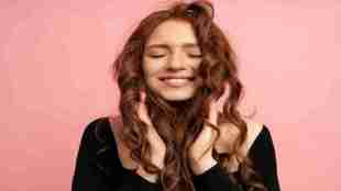 healthy hair roots image