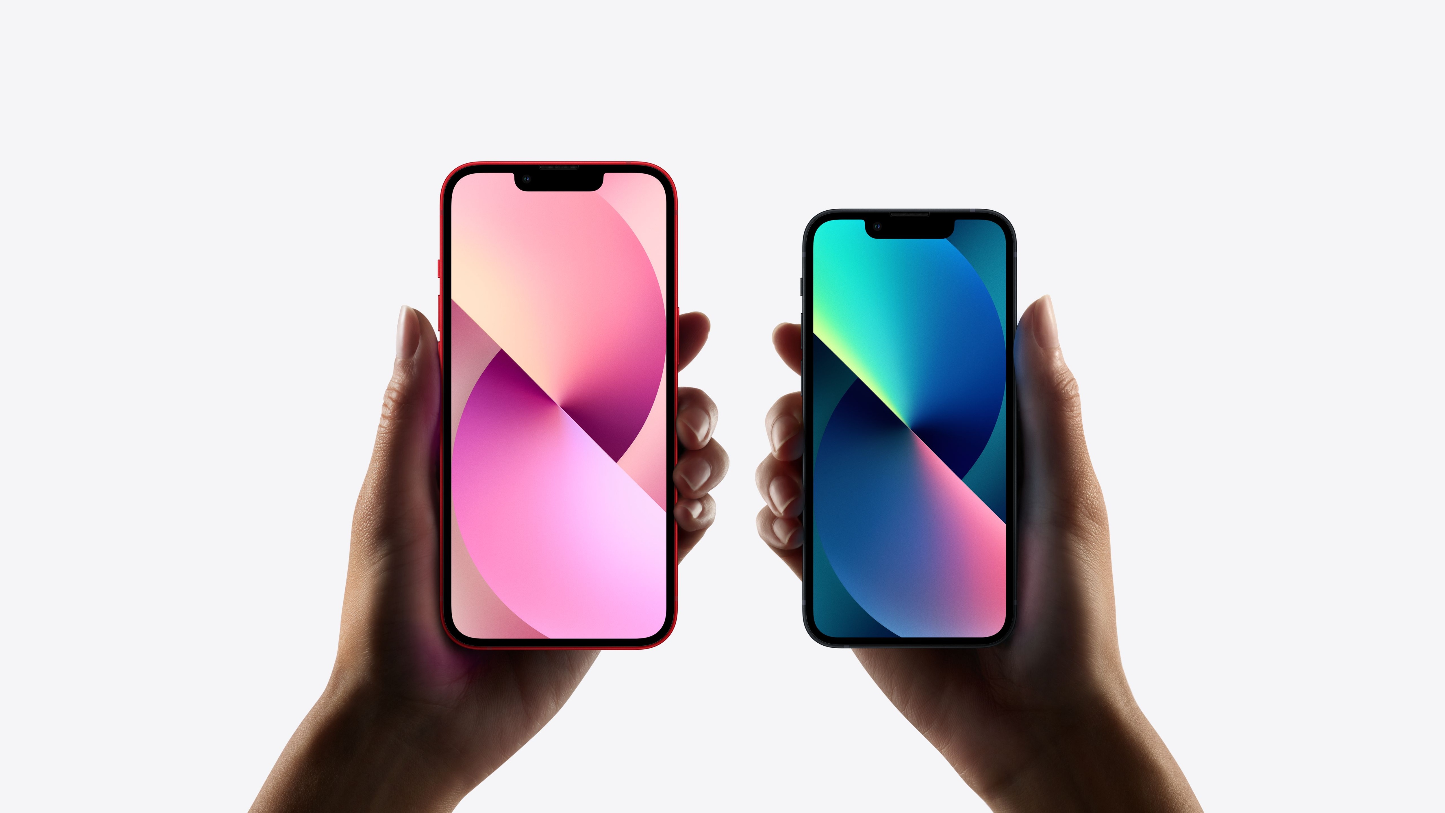 After launch of iPhone 14 the price of iPhone13 is greatly reduced