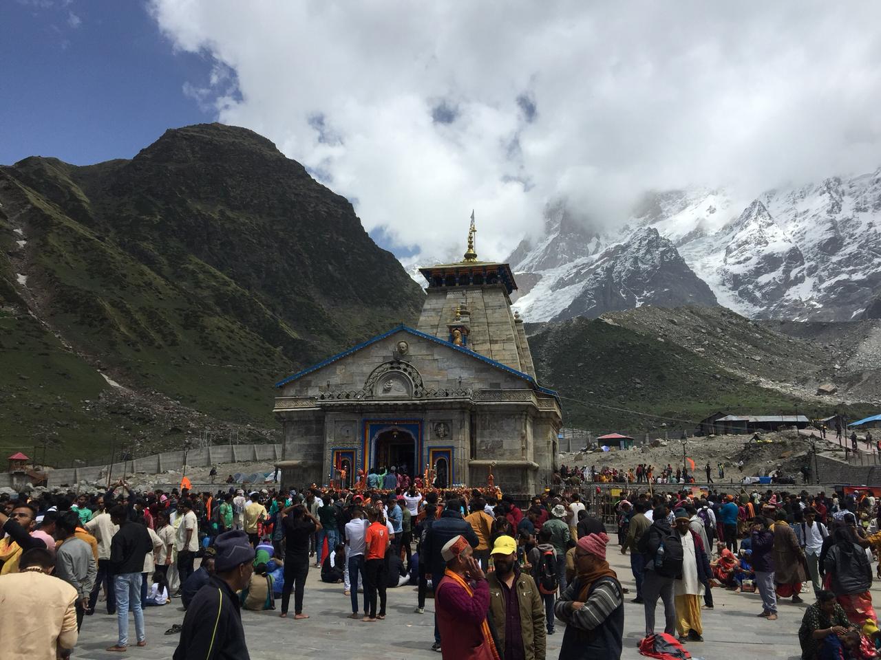Kedarnath Snowfall