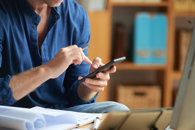 Mobile charging mistakes that everyone should avoid