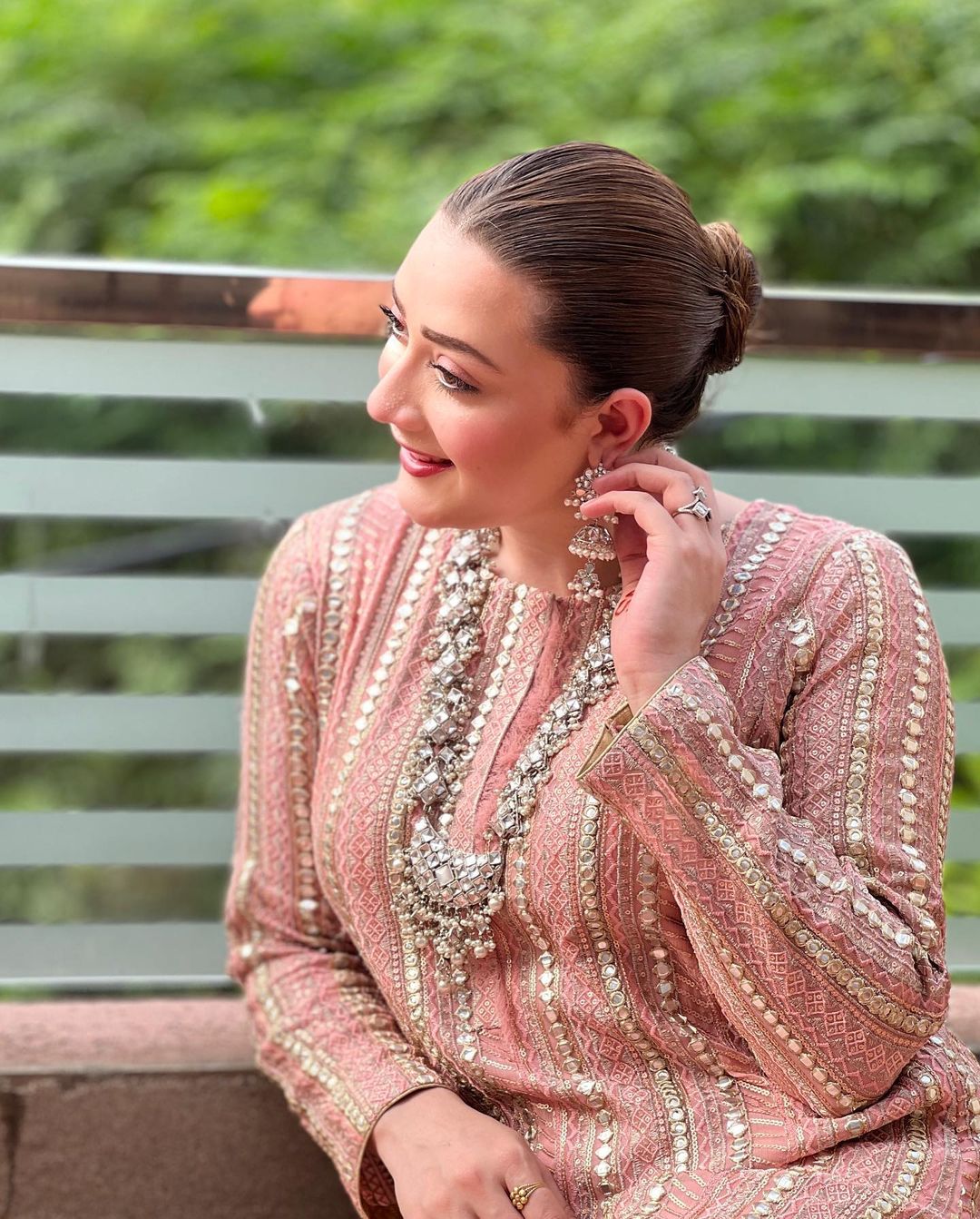 Momina Iqbal unknown facts