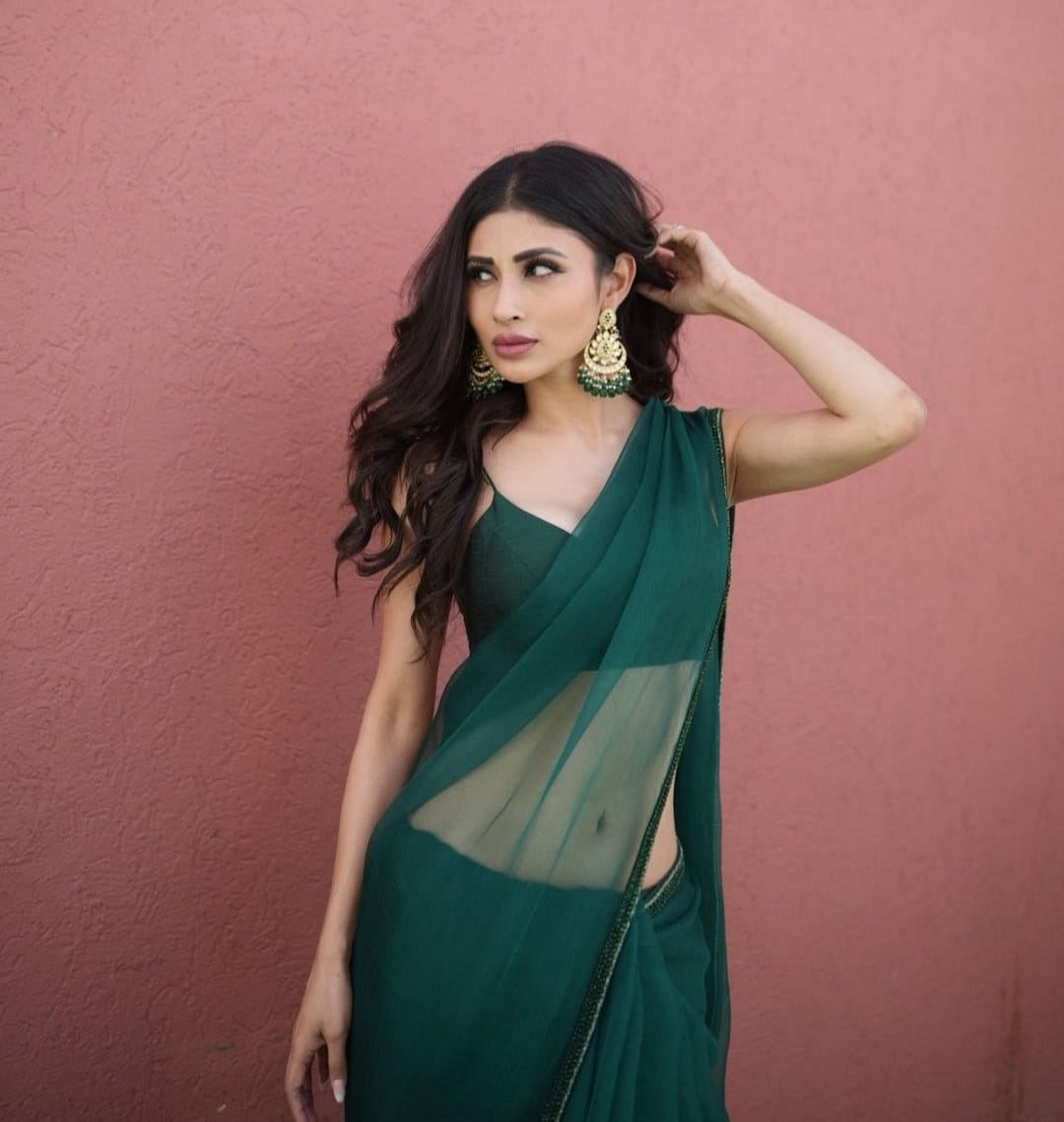 mouni roy 10
